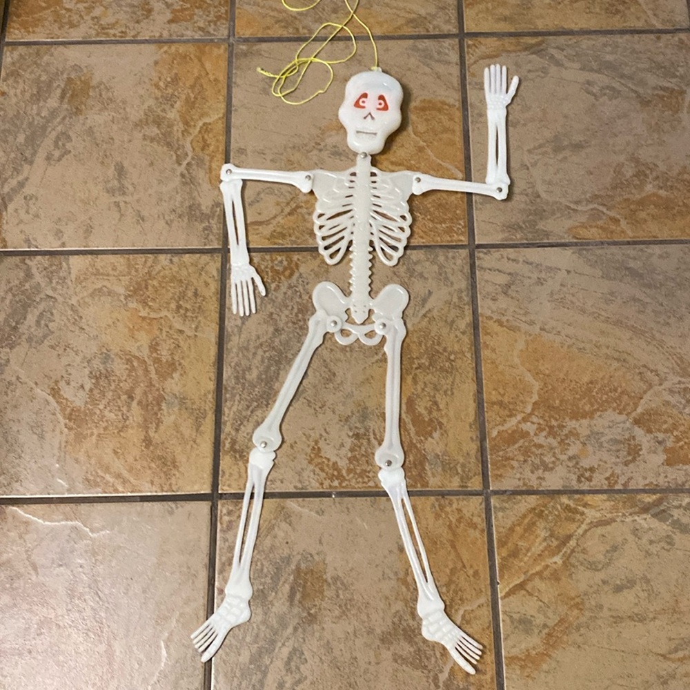 Spearhead 1994 Skeleton Decoration
